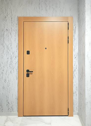 Дверь с панелью МДФ ПВХ
